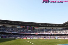 英国人記者が語る日本のスタジアム問題。「日産スタは雰囲気足りない。横浜に3万人の屋根付きスタあるといい」