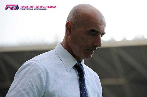 横浜FC、ミロシュ・ルス監督の辞任を発表。成績不振や体調不良を理由に