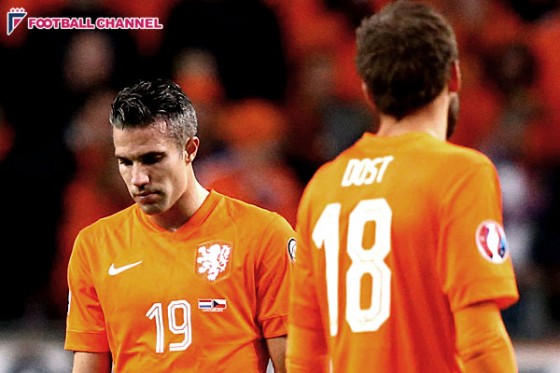 オランダ 32年ぶりeuro予選敗退 10人チェコにv ペルシがogで歴史的敗北 フットボールチャンネル