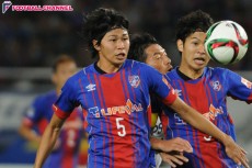 FC東京の主力CBに定着、さらには日の丸も。丸山祐市、プロとしての礎を築いた湘南での1年間