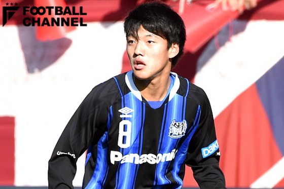 チェルシー G大阪のu 18代表mf堂安を獲得か 武藤に続き日本人選手に関心 フットボールチャンネル