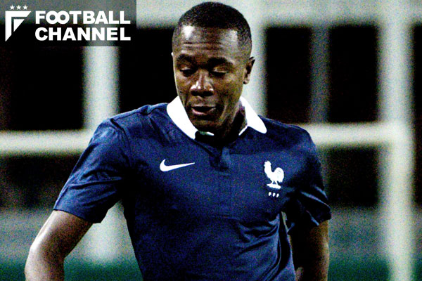 ポルトの ヴィエラ2世 がストークに加入 移籍金32億円でクラブレコード樹立 フットボールチャンネル