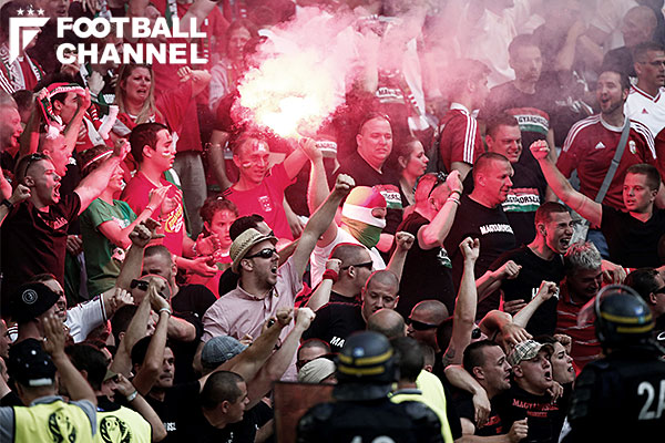 Uefa クロアチアに続いてハンガリーにも罰金処分 機動隊衝突 発煙筒使用で フットボールチャンネル