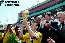1994年のアメリカワールドカップではキャプテンとしてブラジル代表を優勝に導いた