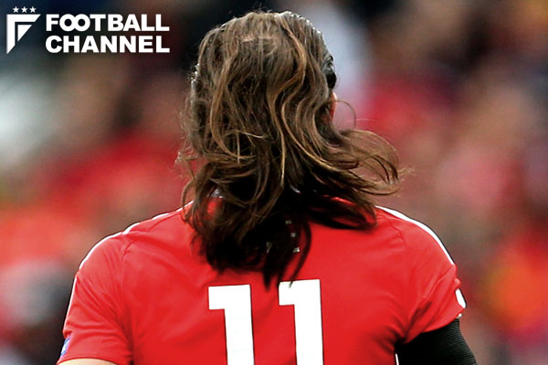マンバン をほどいたベイルの長髪が話題に 美しい フットボールチャンネル