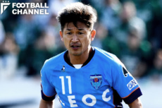 50歳の誕生日と重なったJ2開幕戦に先発出場した横浜FCのFW三浦知良