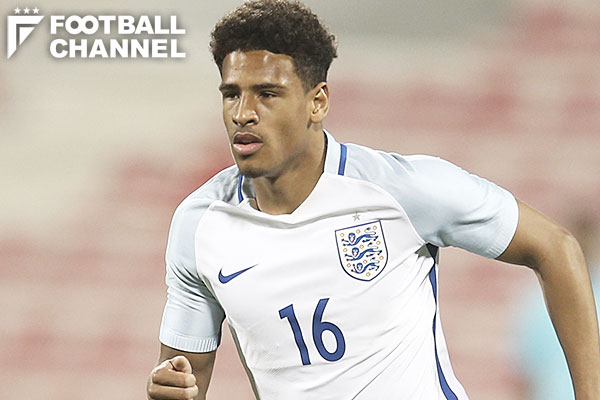 バルサ 18歳のアーセナルmfを下部組織から引き抜き 契約解除金34億円を設定 フットボールチャンネル