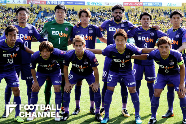 絶好調広島 わずか13試合で 昨季越え 神戸にも勝利収めて勝ち点34 フットボールチャンネル