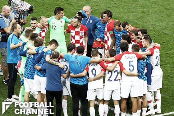 準優勝クロアチア タイ洞窟から生還の少年12人にユニフォーム提供 ロシアw杯 フットボールチャンネル