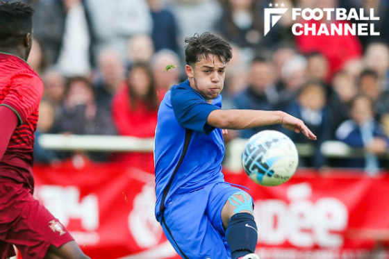 リバプール フランス2部の18歳fwに関心 アーセナル バルセロナ Psgも獲得を狙う フットボールチャンネル