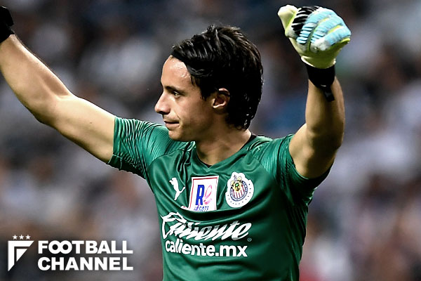 メキシコ1部でGKが驚異の“100メートル弾”。自陣エリア内から相手ゴールへ | フットボールチャンネル