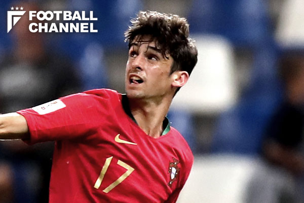 バルセロナがu 21ポルトガル代表fw獲得発表 移籍金37億円で来季から加入 フットボールチャンネル