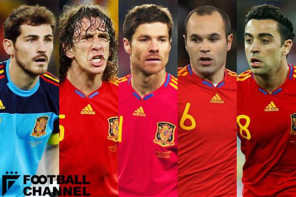 歴代最強 南アw杯スペイン代表の5人 その能力値は シャビ イニエスタ プジョル 栄光を謳歌した男たち フットボールチャンネル