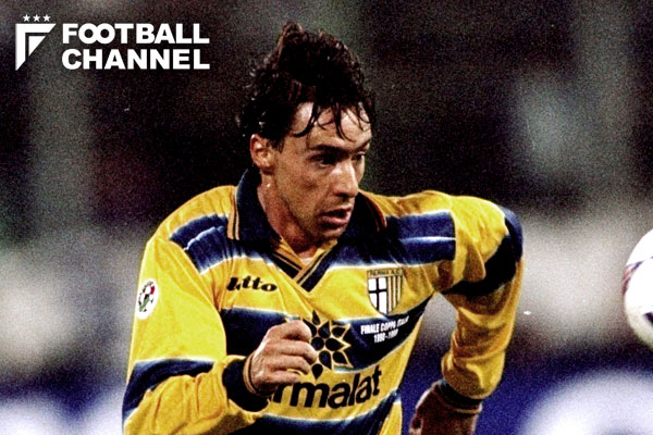 イタリア代表fwのゴールは父親譲り ほぼ同じ形で決めた22年前のスーパーゴール 動画付き フットボールチャンネル