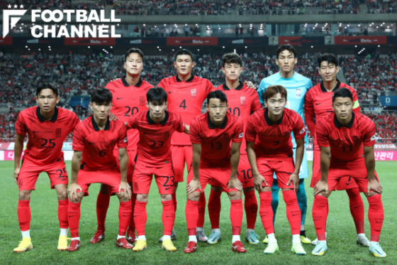 サッカー ユニフォーム 白黒  2024