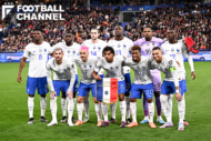 ユーロ2024予選、フランス代表対オランダ代表で試合開始前にチーム撮影を行うフランス代表