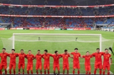 ミャンマー代表と戦うサッカー中国代表