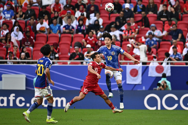 サッカー日本代表は「SBの優先順位があやふや…」スペイン人指導者が苦戦するサイドバックに提言【アジアカップ2023】