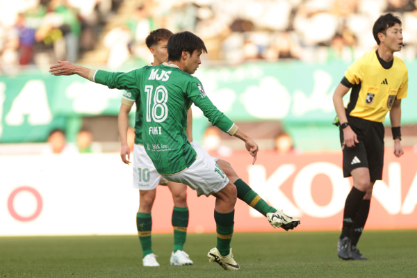 「他にあまりいない」東京ヴェルディ、山田楓喜が抱く左足への絶対的な自信。U-23日本代表でも貴重な“匠の技”【コラム】