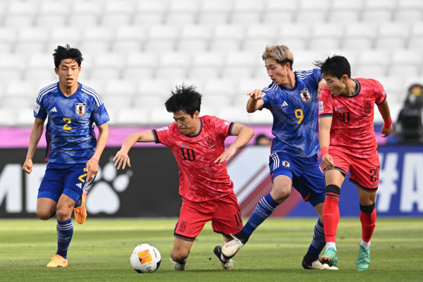 U-23日本代表、誰が出ても“変わらない”という悩み。拮抗した試合だからあり得た負け方【西部の目／U-23アジアカップ】