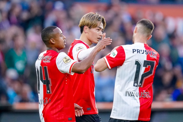 サッカー日本代表FW上田綺世
