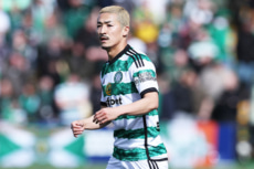 セルティックに所属する前田大然