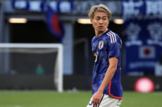 サッカー日本代表MF中村敬斗