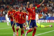 勝利したスペイン代表