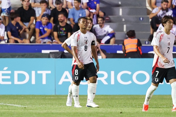 サッカーU-23日本代表MF藤田譲瑠チマ
