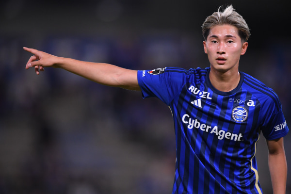 藤尾翔太
