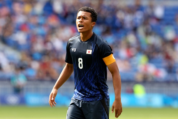 サッカーU-23日本代表MF藤田譲瑠チマ