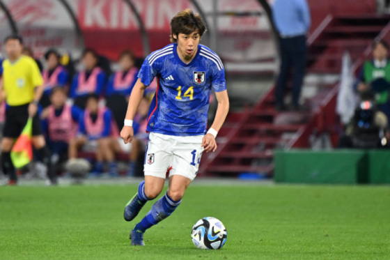 伊東純也
