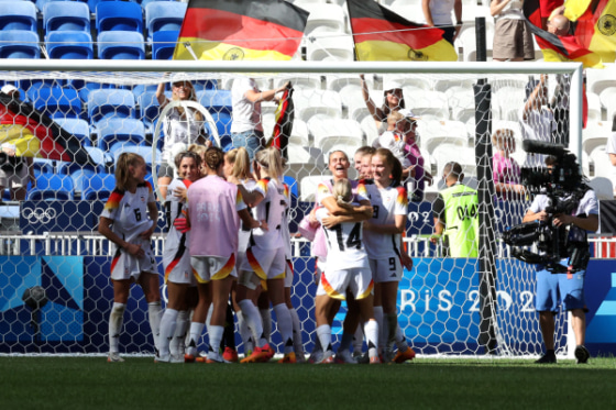 スペイン女子に勝利したドイツ女子