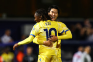 クリスタル・パレスに所属するMFエベレチ・エゼとMF鎌田大地