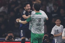 サッカー日本代表DF菅原由勢