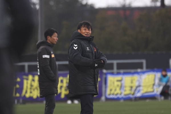ツエーゲン金沢の伊藤彰監督