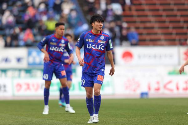 井上詩音