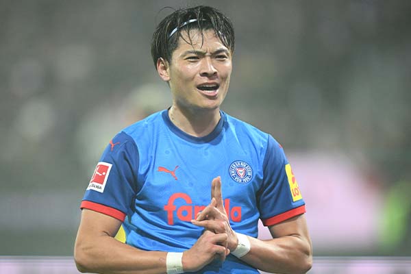 キールに所属するサッカー日本代表FW町野修斗