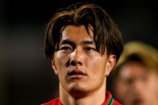小川航基