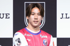 江坂任