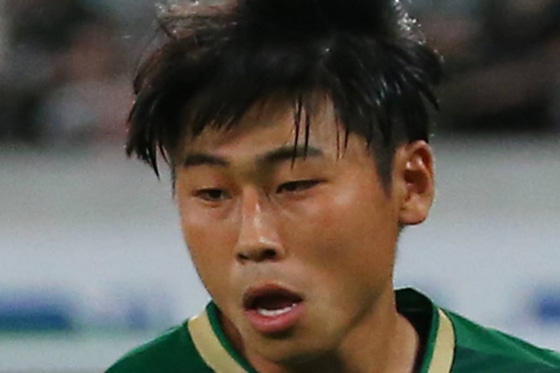 新井悠太