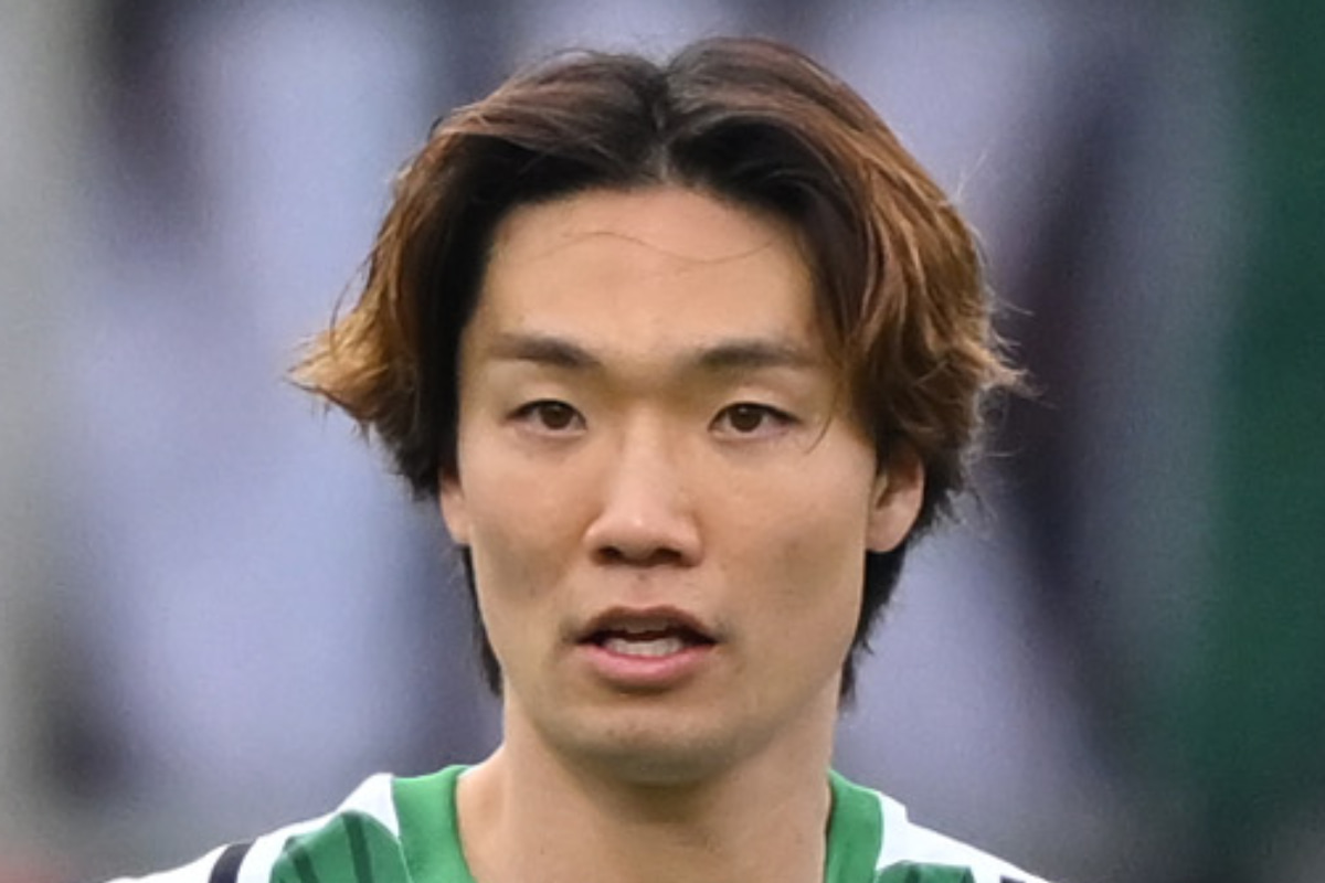 板倉滉