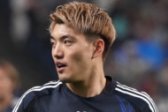 堂安律