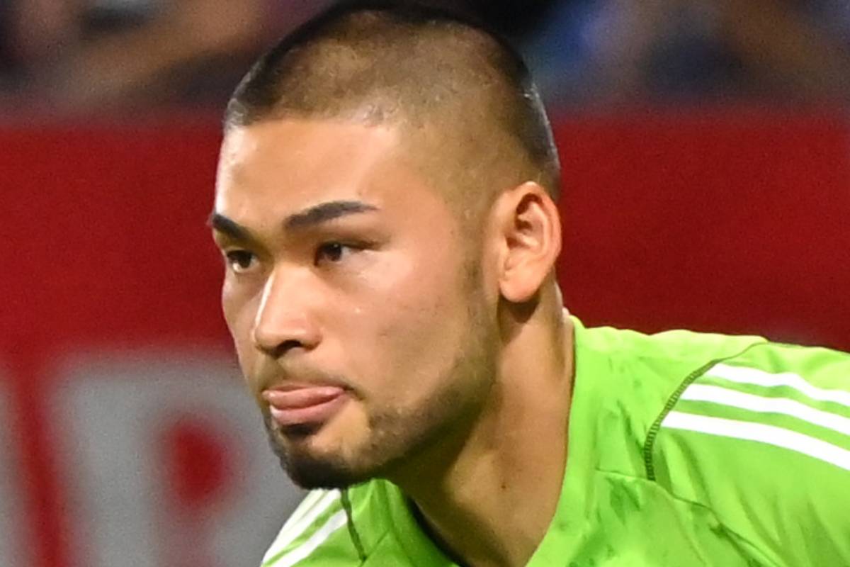 中村航輔