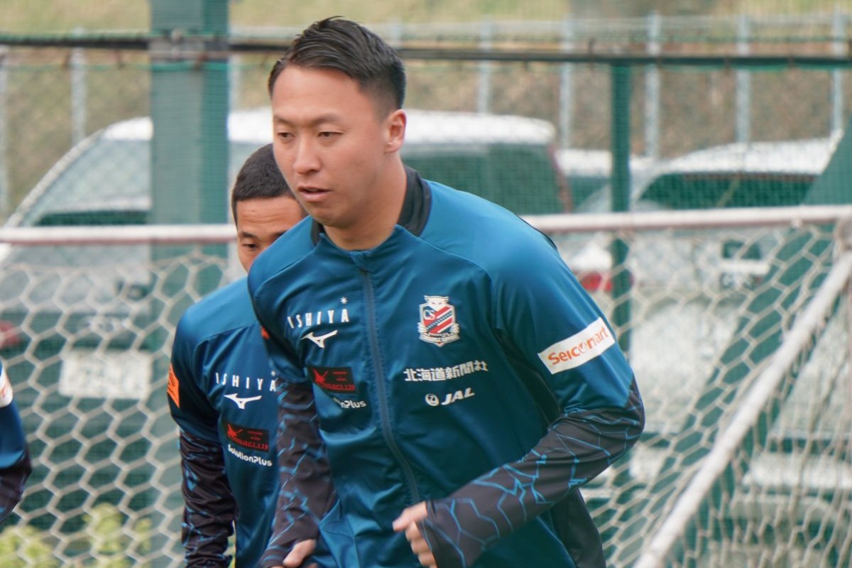 北海道コンサドーレ札幌　荒野拓馬
