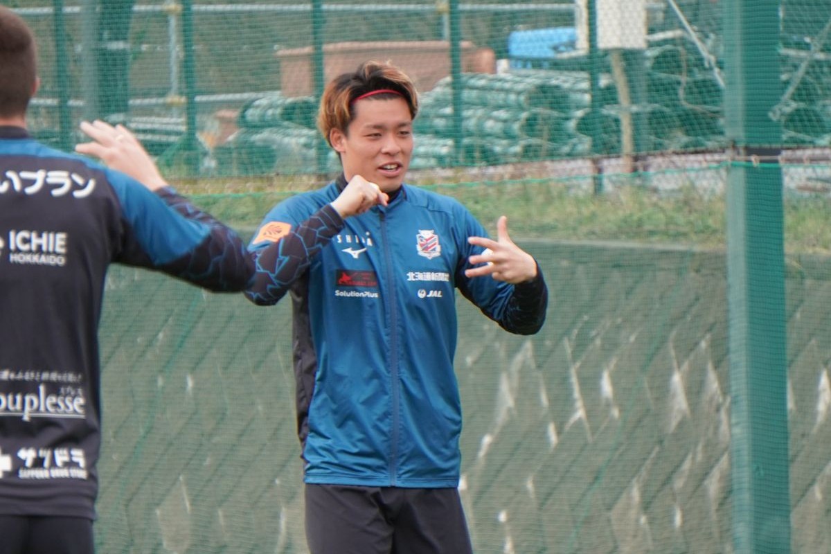 北海道コンサドーレ札幌　家泉怜依