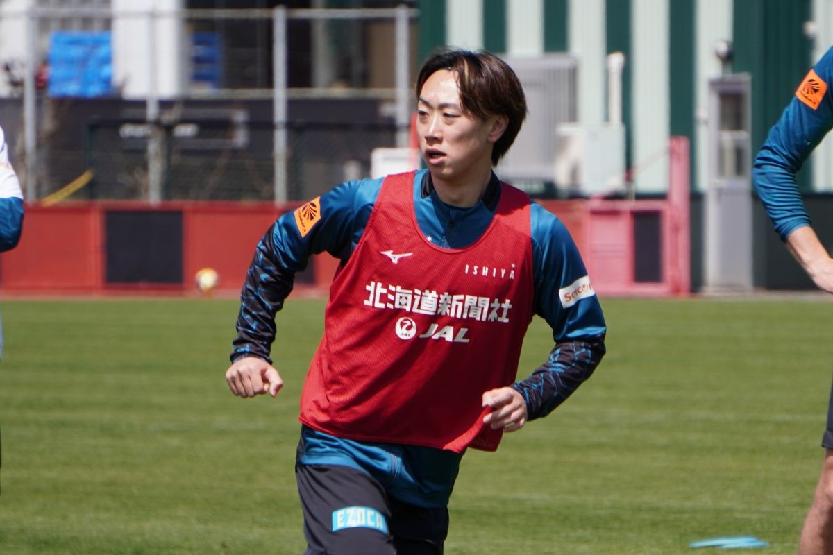 北海道コンサドーレ札幌　白井陽斗