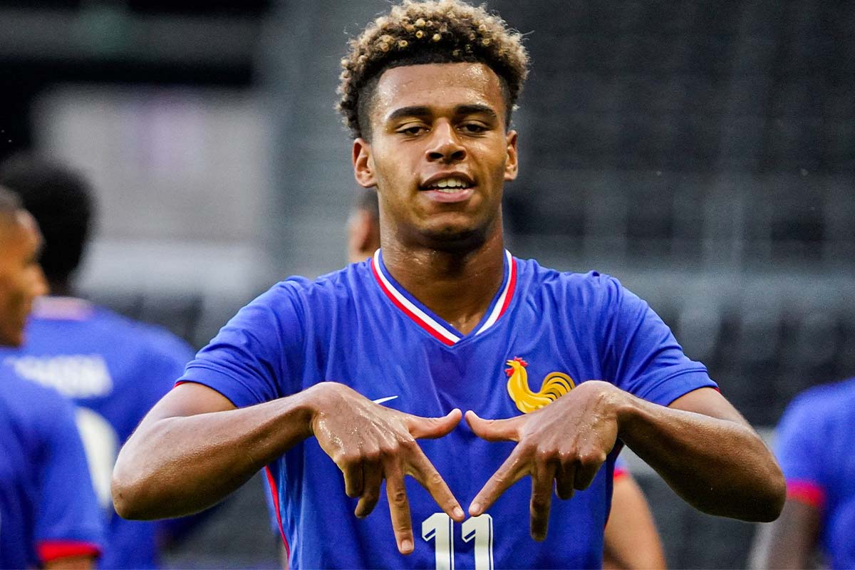 パリ・サンジェルマン(PSG)に所属するサッカーフランス代表FWデジレ・ドゥエ