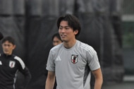 日本代表　中村敬斗
