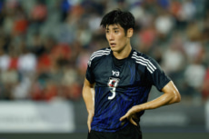 サッカー日本代表の荒木隼人